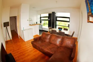 Image of ★2 separate rooms+private parking 5m max★