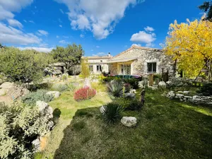 Image of Rent detached stone house south Ardèche