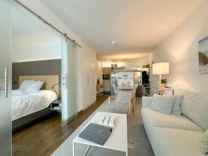 Image of Strandnahe Ferienwohnung mit Sauna, Sonnigem Balkon und Wunderschönem Landblick