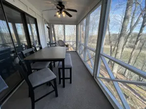 Image of Woodson Bend-Golf, Pool Restaurant& More-Near Burnside W\/Lake View - First Floor