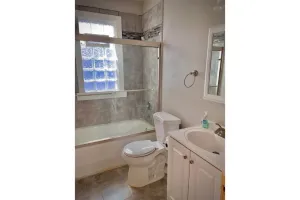 Image of Cozy Duplex near Delmar Loop