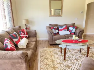Image of Entire house (3 Bedrooms)Fully Furnish Near the Ocean\/Beach ( Salmon Fishing)