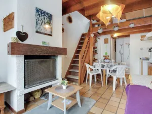 Image of Chalet duplex 4 pers. avec cheminée et parking - Viella - FR-1-402-48