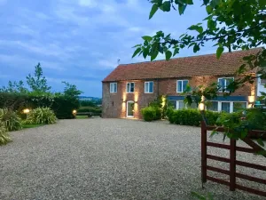 Image of (6) LOVELY  PEACEFUL FARM COTTAGE SEA VIEWS  | CLOSE TO FILEY BEACH \/TOWN GARDEN