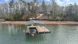Image of Lakefront Home on Lake Hartwell, private covered dock, ~16 miles from Clemson