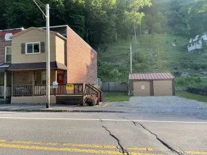 Image of The West Virginia Way, The Cackalacky Shack