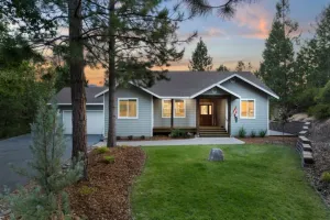 Image of Bearadise Lodge - Mount Shasta