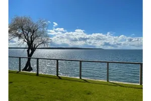 Image of Sunset Bluff: Breathtaking views of LI Sound.