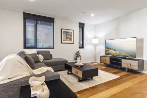 Image of Oceanfront 2-Bed With Balcony & Study Nook