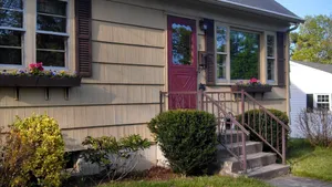 Image of Cape Cod home in great location! Walk to downtown