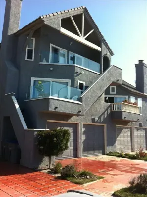 Image of Ocean and Beach View Townhouse at Mandalay Beach in Oxnard, California