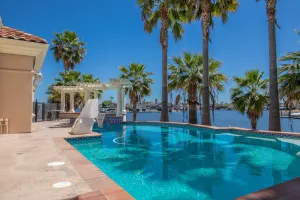 Image of Luxury 4 Bedroom 3.5 Bath Home with Pool and Spa on the Discovery Bay Delta