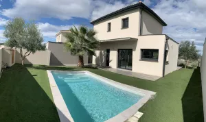 Image of VILLA with swimming pool, breathtaking view of the Sesquiers lake