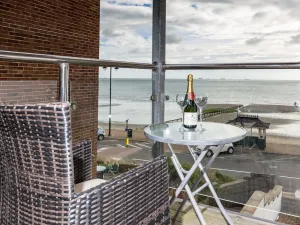 Image of Lower Chine Apartment