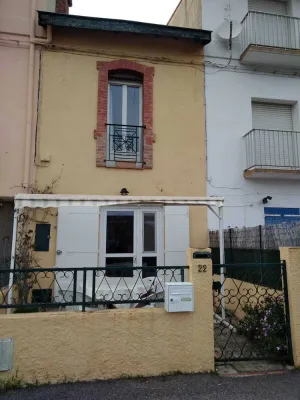 Image of Charming townhouse 250m from the beach