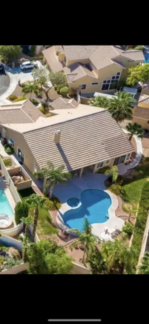 Image of The Vegas Retreat II
