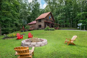 Image of 3BR, 2BA Log Cabin