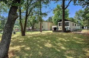 Image of Neighborhood beach access- PET FRIENDLY!