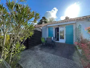 Image of Cozy Studio with Mezzanine, Private Garden, and Shared Pool - Sleeps 5, Near Beach