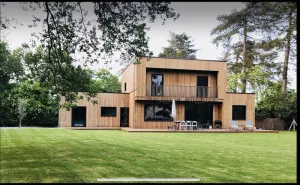 Image of Maison bois architecte piscine spa près de la Loire