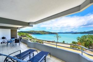 Image of Frangipani Lodge 008, Beachfront Apartment on Hamilton Island