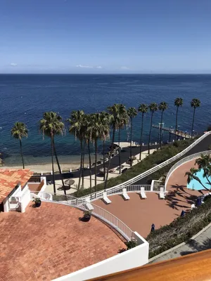 Image of Hamilton Cove Panoramic Ocean View Condo #2/32