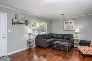Image of Mid Peninsula sleeps 8. Feels like home!