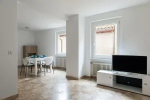 Image of Duplex with balcony overlooking the lake (ROSE 2)