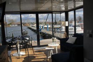 Image of Relax & Experience a luxury Houseboat near Harderwijk and Zeewolde