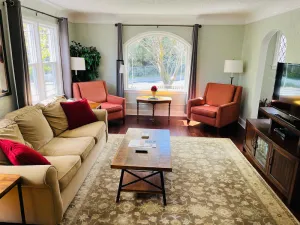 Image of State Street Cottage, Suite 2