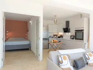 Image of Sea view apartment with terrace and garden