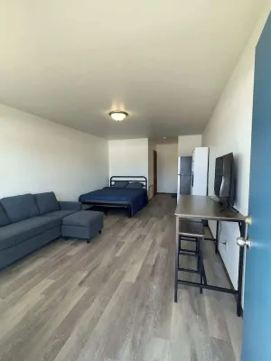 Image of Unit 2 - Stand Rock Studios