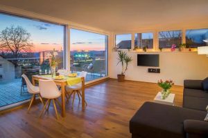 Image of Stylish Holiday Apartment “Dreiländerblick” with Private Balcony & Wi-Fi