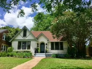 Image of AS SEEN ON FIXER UPPER \"THE BRICK HOUSE\"