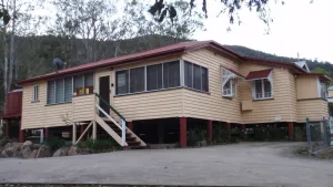 Image of Somerset Dam Accommodation - The Lock Up