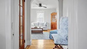 Image of East-Island First Floor Apartment