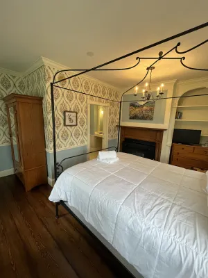 Image of Whimsical Room & Private Bathroom in Historic Inn