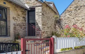 Image of Awesome Home In Lannion With Wifi