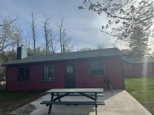 Image of Cabin 7-Angler's Lodge at Sunset Pines Resort