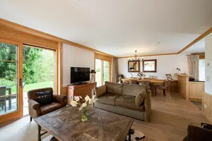 Image of Suite Chaleureuse avec Terrasse Privée