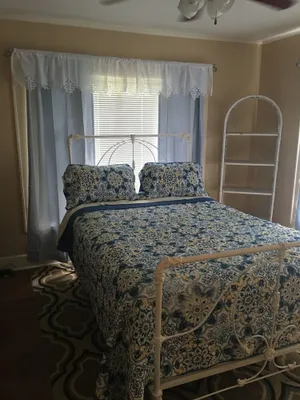 Image of Miss Anthony’s Cottage