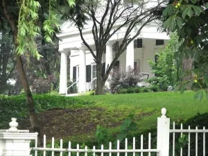 Image of A Perfect Corner of the World  Historic Mansion Overlooking Niagara Gorge