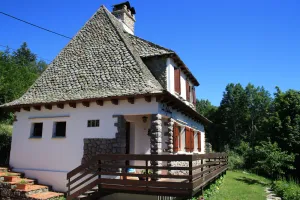 Image of Traditional chalet 5 minutes from Super Lioran, ideal for your mountain holidays