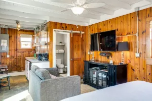 Image of Bankers Cottage: Dog-Friendly Tiny Cottage with Close Beach Access!