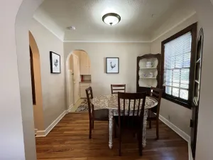 Image of Cheerful two bedroom duplex