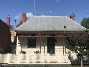 Image of 'Trendy Inner City Cottage with all the modern conveniences - Central Cottage'