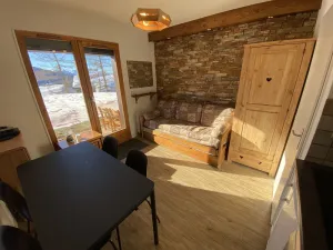 Image of 2 rooms + mountain corner, south-facing garden level, covered parking and wifi