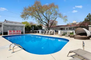 Image of Hot tub open all year! Private heated pool, sleeps 10 near downtown New Buffalo!