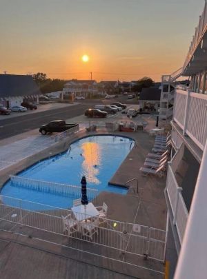 Image of New, sunny Wildwood Crest condo! Excellent location, 1 block to beach ☀️🌊