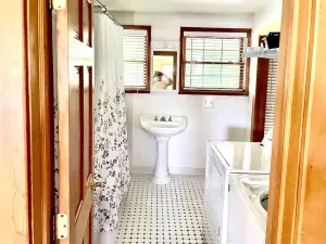 Image of Rural 4 bedroom stay!